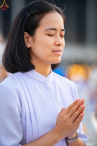 ภาพ No.204856:พิธีจุดประทีปถวายเป็นพุทธบูชา และบูชาธรรมมหาปูชนียาจารย์ ณ วัดพระธรรมกาย ตำบลคลองสาม อำเภอคลองหลวง จังหวัดปทุมธานี ในโครงการธรรมยาตรา กตัญญูบูชา มหาปูชนียาจารย์ พระมงคลเทพมุนี(สด จนฺทสโร) พระผู้ปราบมาร ปีที่ 13 วันที่ 31 มกราคม พ.ศ. 2568