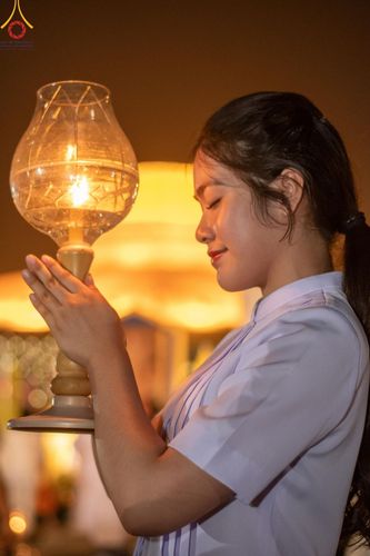 ภาพ No.204888:พิธีจุดประทีปถวายเป็นพุทธบูชา และบูชาธรรมมหาปูชนียาจารย์ ณ วัดพระธรรมกาย ตำบลคลองสาม อำเภอคลองหลวง จังหวัดปทุมธานี ในโครงการธรรมยาตรา กตัญญูบูชา มหาปูชนียาจารย์ พระมงคลเทพมุนี(สด จนฺทสโร) พระผู้ปราบมาร ปีที่ 13 วันที่ 31 มกราคม พ.ศ. 2568