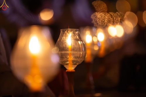 ภาพ No.205396:พิธีจุดประทีปถวายเป็นพุทธบูชา และบูชาธรรมมหาปูชนียาจารย์ ณ วัดพระธรรมกาย ตำบลคลองสาม อำเภอคลองหลวง จังหวัดปทุมธานี ในโครงการธรรมยาตรา กตัญญูบูชา มหาปูชนียาจารย์ พระมงคลเทพมุนี(สด จนฺทสโร) พระผู้ปราบมาร ปีที่ 13 วันที่ 31 มกราคม พ.ศ. 2568