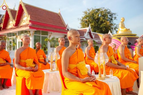 ภาพ No.206326:พิธีจุดประทีปถวายเป็นพุทธบูชา และบูชาธรรมมหาปูชนียาจารย์ ณ วัดสองพี่น้อง ต.ต้นตาล อ.สองพี่น้อง จ.สุพรรณบุรี ในโครงการธรรมยาตรา กตัญญูบูชา มหาปูชนียาจารย์ พระมงคลเทพมุนี(สด จนฺทสโร) พระผู้ปราบมาร อนุสรณ์สถาน 7 แห่ง ปีที่ 13 วันที่ 14 มกราคม พ.ศ. 2568