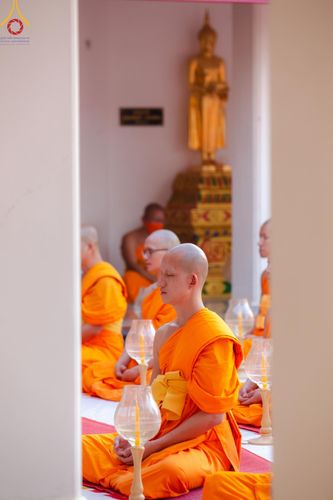 ภาพ No.206376:พิธีจุดประทีปถวายเป็นพุทธบูชา และบูชาธรรมมหาปูชนียาจารย์ ณ วัดสองพี่น้อง ต.ต้นตาล อ.สองพี่น้อง จ.สุพรรณบุรี ในโครงการธรรมยาตรา กตัญญูบูชา มหาปูชนียาจารย์ พระมงคลเทพมุนี(สด จนฺทสโร) พระผู้ปราบมาร อนุสรณ์สถาน 7 แห่ง ปีที่ 13 วันที่ 14 มกราคม พ.ศ. 2568