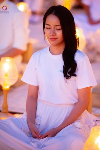 ภาพ No.206403:พิธีจุดประทีปถวายเป็นพุทธบูชา และบูชาธรรมมหาปูชนียาจารย์ ณ วัดสองพี่น้อง ต.ต้นตาล อ.สองพี่น้อง จ.สุพรรณบุรี ในโครงการธรรมยาตรา กตัญญูบูชา มหาปูชนียาจารย์ พระมงคลเทพมุนี(สด จนฺทสโร) พระผู้ปราบมาร อนุสรณ์สถาน 7 แห่ง ปีที่ 13 วันที่ 14 มกราคม พ.ศ. 2568