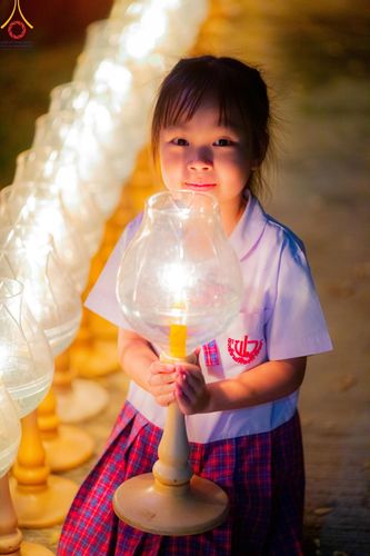 ภาพ No.206455:พิธีจุดประทีปถวายเป็นพุทธบูชา และบูชาธรรมมหาปูชนียาจารย์ ณ วัดสองพี่น้อง ต.ต้นตาล อ.สองพี่น้อง จ.สุพรรณบุรี ในโครงการธรรมยาตรา กตัญญูบูชา มหาปูชนียาจารย์ พระมงคลเทพมุนี(สด จนฺทสโร) พระผู้ปราบมาร อนุสรณ์สถาน 7 แห่ง ปีที่ 13 วันที่ 14 มกราคม พ.ศ. 2568
