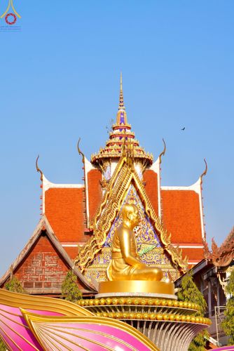 ภาพ No.207018:พิธีจุดประทีปถวายเป็นพุทธบูชา และบูชาธรรมมหาปูชนียาจารย์ ณ วัดโบสถ์(บน) ตำบลบางคูเวียง อำเภอบางกรวย จังหวัดนนทบุรี ในโครงการธรรมยาตรา กตัญญูบูชา มหาปูชนียาจารย์ พระมงคลเทพมุนี(สด จนฺทสโร) พระผู้ปราบมาร อนุสรณ์สถาน 7 แห่ง ปีที่ 13 วันที่ 18 มกราคม พ.ศ. 25