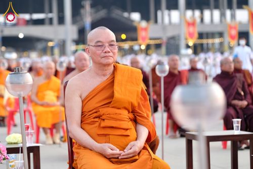 ภาพ No.207739:พิธีเวียนประทักษิณและจุดมาฆประทีป ในวันมาฆบูชา วันพุธที่ 12 กุมภาพันธ์ พ.ศ. 2568 ณ พระมหาธรรมกายเจดีย์ วัดพระธรรมกาย