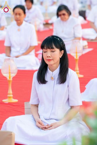 ภาพ No.207750:พิธีเวียนประทักษิณและจุดมาฆประทีป ในวันมาฆบูชา วันพุธที่ 12 กุมภาพันธ์ พ.ศ. 2568 ณ พระมหาธรรมกายเจดีย์ วัดพระธรรมกาย