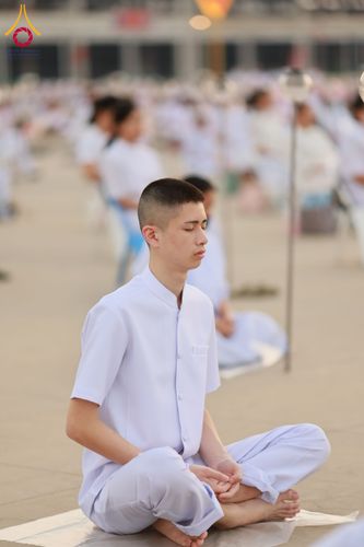 ภาพ No.207753:พิธีเวียนประทักษิณและจุดมาฆประทีป ในวันมาฆบูชา วันพุธที่ 12 กุมภาพันธ์ พ.ศ. 2568 ณ พระมหาธรรมกายเจดีย์ วัดพระธรรมกาย