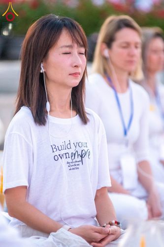 ภาพ No.207756:พิธีเวียนประทักษิณและจุดมาฆประทีป ในวันมาฆบูชา วันพุธที่ 12 กุมภาพันธ์ พ.ศ. 2568 ณ พระมหาธรรมกายเจดีย์ วัดพระธรรมกาย