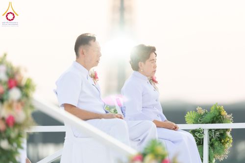 ภาพ No.207761:พิธีเวียนประทักษิณและจุดมาฆประทีป ในวันมาฆบูชา วันพุธที่ 12 กุมภาพันธ์ พ.ศ. 2568 ณ พระมหาธรรมกายเจดีย์ วัดพระธรรมกาย