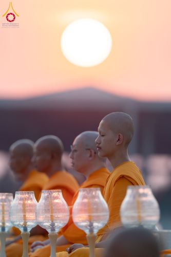 ภาพ No.207775:พิธีเวียนประทักษิณและจุดมาฆประทีป ในวันมาฆบูชา วันพุธที่ 12 กุมภาพันธ์ พ.ศ. 2568 ณ พระมหาธรรมกายเจดีย์ วัดพระธรรมกาย