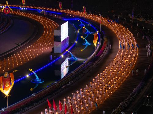 ภาพ No.207829:พิธีเวียนประทักษิณและจุดมาฆประทีป ในวันมาฆบูชา วันพุธที่ 12 กุมภาพันธ์ พ.ศ. 2568 ณ พระมหาธรรมกายเจดีย์ วัดพระธรรมกาย