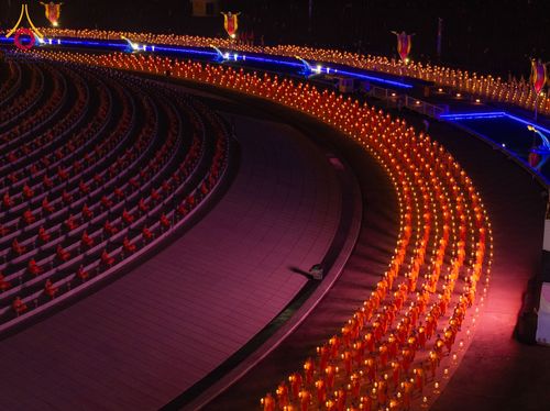 ภาพ No.207842:พิธีเวียนประทักษิณและจุดมาฆประทีป ในวันมาฆบูชา วันพุธที่ 12 กุมภาพันธ์ พ.ศ. 2568 ณ พระมหาธรรมกายเจดีย์ วัดพระธรรมกาย