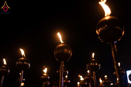 ภาพ No.207882:พิธีเวียนประทักษิณและจุดมาฆประทีป ในวันมาฆบูชา วันพุธที่ 12 กุมภาพันธ์ พ.ศ. 2568 ณ พระมหาธรรมกายเจดีย์ วัดพระธรรมกาย