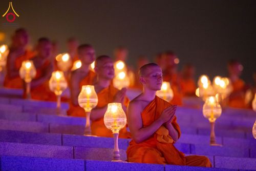 ภาพ No.207897:พิธีเวียนประทักษิณและจุดมาฆประทีป ในวันมาฆบูชา วันพุธที่ 12 กุมภาพันธ์ พ.ศ. 2568 ณ พระมหาธรรมกายเจดีย์ วัดพระธรรมกาย