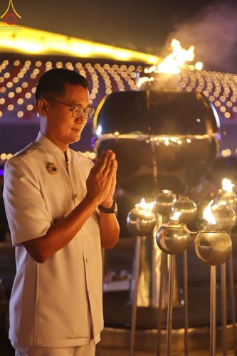 ภาพ No.208017:พิธีเวียนประทักษิณและจุดมาฆประทีป ในวันมาฆบูชา วันพุธที่ 12 กุมภาพันธ์ พ.ศ. 2568 ณ พระมหาธรรมกายเจดีย์ วัดพระธรรมกาย