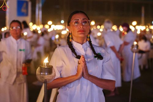 ภาพ No.208024:พิธีเวียนประทักษิณและจุดมาฆประทีป ในวันมาฆบูชา วันพุธที่ 12 กุมภาพันธ์ พ.ศ. 2568 ณ พระมหาธรรมกายเจดีย์ วัดพระธรรมกาย