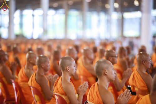 ภาพ No.208370:พิธีตักบาตร และปฏิบัติธรรมช่วงสาย ในวันมาฆบูชา วันพุธที่ 12 กุมภาพันธ์ พ.ศ. 2568 ณ วัดพระธรรมกาย จังหวัดปทุมธานี