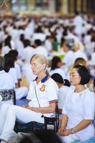 ภาพ No.208374:พิธีตักบาตร และปฏิบัติธรรมช่วงสาย ในวันมาฆบูชา วันพุธที่ 12 กุมภาพันธ์ พ.ศ. 2568 ณ วัดพระธรรมกาย จังหวัดปทุมธานี