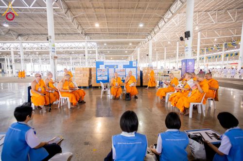 ภาพ No.209460:วันเสาร์ที่ 1 มีนาคม พ.ศ. 2568 สัมมนาใหญ่ ผู้นำบุญ 10,000 คน เพื่องานมหาสังฆทาน 40,000 กว่าวัดทั่วประเทศ ณ สภาธรรมกายสากล วัดพระธรรมกาย