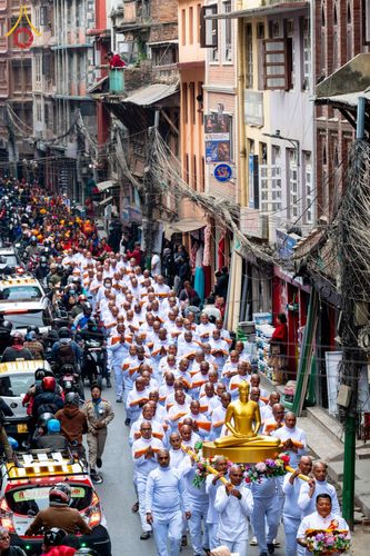 ภาพ No.210144:วันที่ 28 กุมภาพันธ์ พ.ศ.2568 พิธีเปิดโครงการบวชสามเณร พิธีถวายไทยธรรม พิธีขอขมามอบผ้าไตร  ณ เมืองปาตัน ประเทศเนปาล