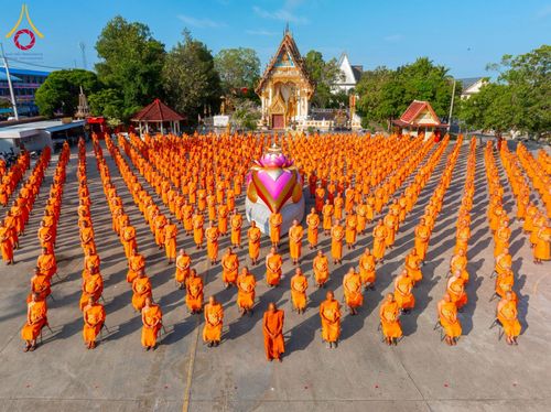 ภาพ No.211453:วันอาทิตย์ที่ 16 มีนาคม พ.ศ. 2568 ธรรมยาตราอัญเชิญพระบรมสารีริกธาตุ รอบเมืองปัตตานี ประดิษฐาน ณ ปทุมเจดีย์ เจดีย์พระพุทธเจ้า 5 พระองค์  ศูนย์อบรมเยาวชนปัตตานี