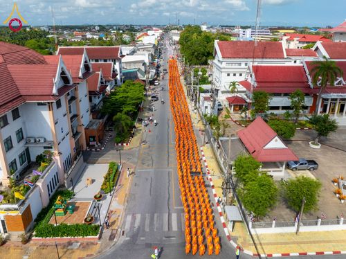 ภาพ No.211460:วันอาทิตย์ที่ 16 มีนาคม พ.ศ. 2568 ธรรมยาตราอัญเชิญพระบรมสารีริกธาตุ รอบเมืองปัตตานี ประดิษฐาน ณ ปทุมเจดีย์ เจดีย์พระพุทธเจ้า 5 พระองค์  ศูนย์อบรมเยาวชนปัตตานี