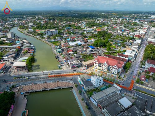 ภาพ No.211466:วันอาทิตย์ที่ 16 มีนาคม พ.ศ. 2568 ธรรมยาตราอัญเชิญพระบรมสารีริกธาตุ รอบเมืองปัตตานี ประดิษฐาน ณ ปทุมเจดีย์ เจดีย์พระพุทธเจ้า 5 พระองค์  ศูนย์อบรมเยาวชนปัตตานี