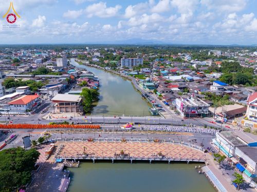 ภาพ No.211471:วันอาทิตย์ที่ 16 มีนาคม พ.ศ. 2568 ธรรมยาตราอัญเชิญพระบรมสารีริกธาตุ รอบเมืองปัตตานี ประดิษฐาน ณ ปทุมเจดีย์ เจดีย์พระพุทธเจ้า 5 พระองค์  ศูนย์อบรมเยาวชนปัตตานี