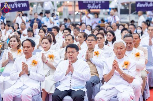 ภาพ No.211767:วันอาทิตย์ที่ 9 มีนาคม พ.ศ. 2568 พ่อเมืองโคราชจัดตักบาตรพระหมื่น ทำบุญเมือง 557 ปี