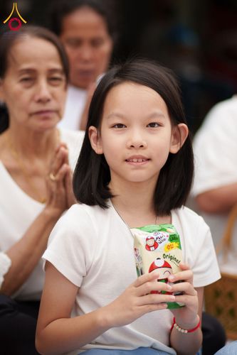 ภาพ No.211793:วันอาทิตย์ที่ 9 มีนาคม พ.ศ. 2568 พ่อเมืองโคราชจัดตักบาตรพระหมื่น ทำบุญเมือง 557 ปี