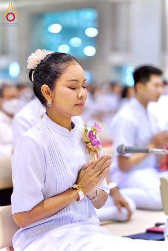 ภาพ No.223497:วันวิสาขบูชา วันอาทิตย์ที่ 11 พฤษภาคม พ.ศ. 2568 พิธีตักบาตร และปฎิบัติธรรม ณ สภาธรรมกายสากล วัดพระธรรมกาย