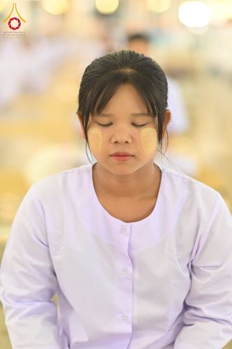 ภาพ No.223510:วันวิสาขบูชา วันอาทิตย์ที่ 11 พฤษภาคม พ.ศ. 2568 พิธีตักบาตร และปฎิบัติธรรม ณ สภาธรรมกายสากล วัดพระธรรมกาย