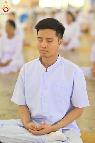 ภาพ No.223511:วันวิสาขบูชา วันอาทิตย์ที่ 11 พฤษภาคม พ.ศ. 2568 พิธีตักบาตร และปฎิบัติธรรม ณ สภาธรรมกายสากล วัดพระธรรมกาย