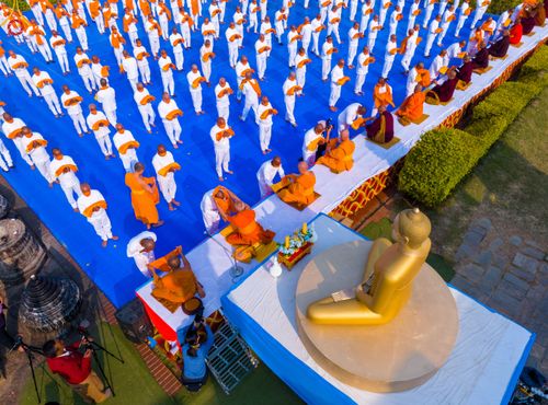 ภาพ No.77936:พิธีบรรพชาสามเณรหมู่ ณ ประเทศเนปาล วันที่ 16 มีนาคม พ.ศ. 2566