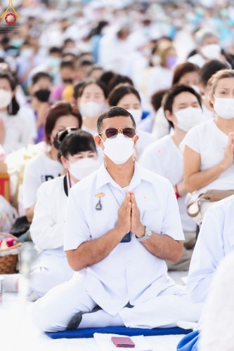 ภาพ No.49636:ประมวลภาพพิธีตักบาตรพระสงฆ์ 1,091 รูป เนื่องในวันแม่แห่งชาติ ณ ตลาดจัมโบ้ ชุดที่ 2