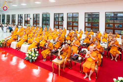 ภาพ No.314930:วันอาทิตย์ที่ 22 มีนาคม พ.ศ. 2569 พิธีบำเพ็ญกุศล คุณพ่อณรงค์ จินตมากุล  สิริอายุ 99 ปี 11 เดือน โยมบิดา พระครูปลัดรัตนวีรวัฒน์ (รังสฤษดิ์ อิทฺธิจินตโก) ที่ปรึกษาเจ้าคณะจังหวัดปทุมธานี เจ้าอาวาสวัดพระธรรมกาย  ณ ห้องปลูกศรัทธา 2 วัดพระธรรมกาย ปทุมธานี