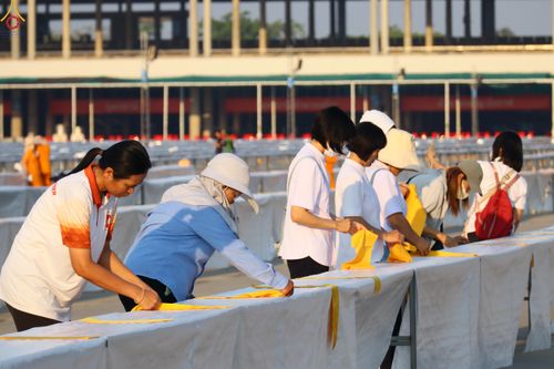 ภาพ No.320234:วันที่ 3-7 เมษายน พ.ศ.2569 การเตรียมงาน ณ ลานธรรม เพื่องานถวายมหาสังฆทาน 40,000 กว่าวัดทั่วประเทศ วันคุ้มครองโลก 22 เมษายน พ.ศ.2569 วัดพระธรรมกาย