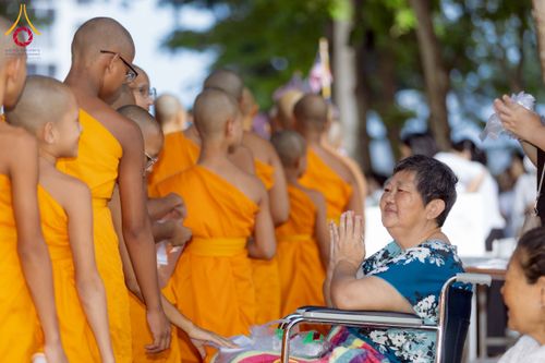 ภาพ No.233231:วันที่ 11 กรกฏาคม พ.ศ. 2568 พิธีอธิษฐานพรรษา ของคณะสงฆ์ ณ โบสถ์พระไตรปิฎก วัดพระธรรมกาย ต.คลองสาม อ.คลองหลวง จ.ปทุมธานี