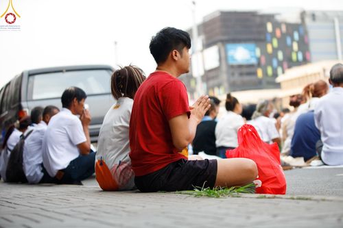 ภาพ No.126129:พิธีทำบุญเมืองนครราชสีมา ฉลอง 556 ปี ตักบาตรพระ 10,000 รูป ในวันเสาร์ที่ 2 มีนาคม พ.ศ.2567 ณ อนุสาวรีย์ท้าวสุรนารี จ.นครราชสีมา จัดโดย คณะสงฆ์จังหวัดนครราชสีมา ร่วมกับสำนักงานจังหวัดนครราชสีมา