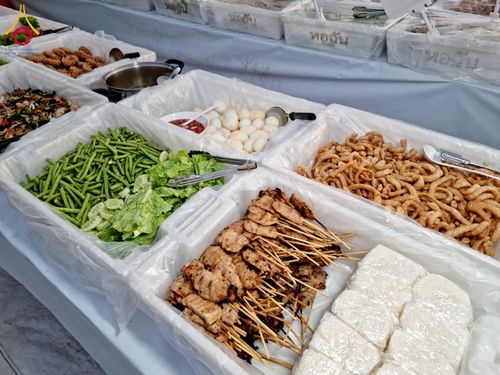 ภาพ No.117494:พิธีถวายภัตตาหารเป็นสังฆทาน แด่คณะพระธรรมยาตรา วันที่ 23 มกราคม พ.ศ. 2567 ณ อนุสรณ์สถานบางปลา อ.บางเลน จ.นครปฐม