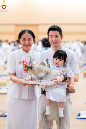 ภาพ No.206977:พิธีถวายโคมมาฆประทีป น้อมถวายเป็นพุทธบูชา แด่คณะพระภิกษุ สามเณร วัดพระธรรมกาย วันอาทิตย์ที่ 9 กุมภาพันธ์ พ.ศ. 2568 ณ ห้องแก้วสารพัดนึก 2 สภาธรรมกายสากล วัดพระธรรมกาย จังหวัดปทุมธานี