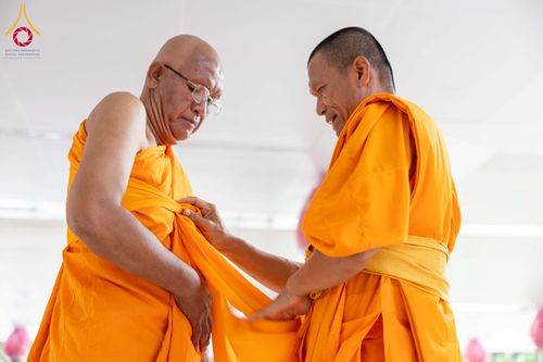 ภาพ No.341790:วันเสาร์ที่ 25 กรกฎาคม พ.ศ. 2569 พิธีบรรพชาอุปสมบท โครงการบรรพชาอุปสมบทหมู่ รุ่นเข้าพรรษา ปี 2569 โครงการบวชพระนานาชาติ AEC และ WAB รุ่นที่  10 ณ วัดพระธรรมกาย จ.ปทุมธานี
