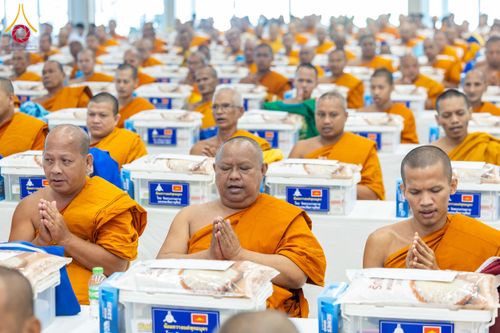 ภาพ No.212516:วันเสาร์ที่ 22 มีนาคม พ.ศ. 2568 พิธีถวายสังฆทานแด่คณะสงฆ์ 323 วัด ปีที่ 21 ครั้งที่ 175 พิธีมอบกองทุนหนุนแรงใจช่วยครูใต้ ปีที่ 18 ครั้งที่ 139 และพิธีทำบุญอุทิศส่วนกุศลให้ผู้วายชนม์ ณ ศูนย์ปฏิบัติธรรมภาคใต้ อำเภอบางกล่ำ จังหวัดสงขลา