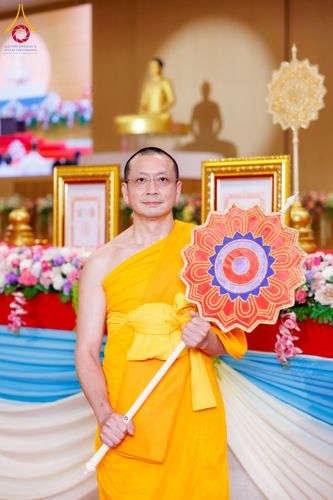 ภาพ No.232599:วันอาทิตย์ที่ 6 กรกฏาคม พ.ศ. 2568 พิธีมุทิตาสักการะพระครูสัญญาบัตร ปีพุทธศักราช 2568 ณ ห้องแก้วสารพัดนึก2 สภาธรรมกายสากล วัดพระธรรมกาย