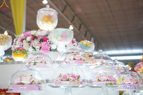 ภาพ No.143480:พิธีตักบาตร ข้าวสารอาหารแห้ง ณ บ้านแก้วเรือนทองคุณยายฯ และ พิธีบูชาข้าวพระ  ณ สภาธรรมกายสากล วัดพระธรรมกาย วันอาทิตย์ที่ 7 กรกฎาคม พ.ศ. 2567