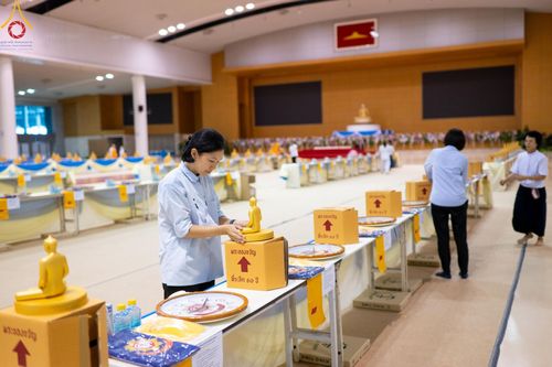 ภาพ No.60917:V.37 ยิ่งกว่าดี เพื่อ 80 ปีของพ่อ ภาพการเตรียมงานของหน่วยงานต่างๆ เพื่อพิธีฉลองอายุวัฒนมงคล 80 ปี หลวงพ่อธัมมชโย และรับถวายมหาสังฆทาน 10,000 กว่าวัดทั่วประเทศ ในวันคุ้มครองโลก วันจันทร์ที่ 22 เมษายน พ.ศ. 2567