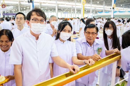 ภาพ No.77095:พิธีหล่อพระบรมพุทธเจ้า ในวันมาฆบูชา อาทิตย์ต้นเดือนที่ 6 มีนาคม พ.ศ. 2566 ณ วัดพระธรรมกาย จ.ปทุมธานี