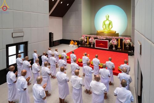 ภาพ No.156750:พิธีบรรพชาอุปสมบท ธรรมทายาท โครงการอุปสมบทหมู่บูชาธรรมครบรอบ 107 ปี วันครูผู้ค้นพบวิชชาธรรมกาย ณ โบสถ์พระไตรปิฏก วัดพระธรรมกาย วันเสาร์ที่ 14 กันยายน พ.ศ. 2567