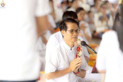 ภาพ No.234299:พิธีมุทิตาสักการะ "พระสิริรัตนเมธี" เจ้าคณะจังหวัดเลย ,พิธีถวายไทยธรรม ๙ วัด และพิธีทอดผ้าป่าเพื่อสร้างทุกสิ่ง  ในวาระทำบุญครบรอบ ๑๐ ปี ณ ศูนย์ปฏิบัติธรรมแก้วภูเรือ อ.ภูเรือ จ.เลย