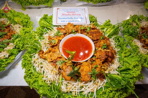 ภาพ No.306293:วันที่ 30 มกราคม พ.ศ. 2569 พิธีถวายภัตตาหารเป็นสังฆทาน แด่พระธรรมยาตรา ณ วัดพระธรรมกาย  จังหวัดปทุมธานี ในโครงการธรรมยาตรา กตัญญูบูชา มหาปูชนียาจารย์ พระมงคลเทพมุนี(สด จนฺทสโร) พระผู้ปราบมาร อนุสรณ์สถาน 7 แห่ง ปีที่ 14